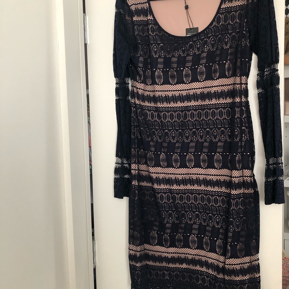 BCBG midnight navy lace dress size large - NWT